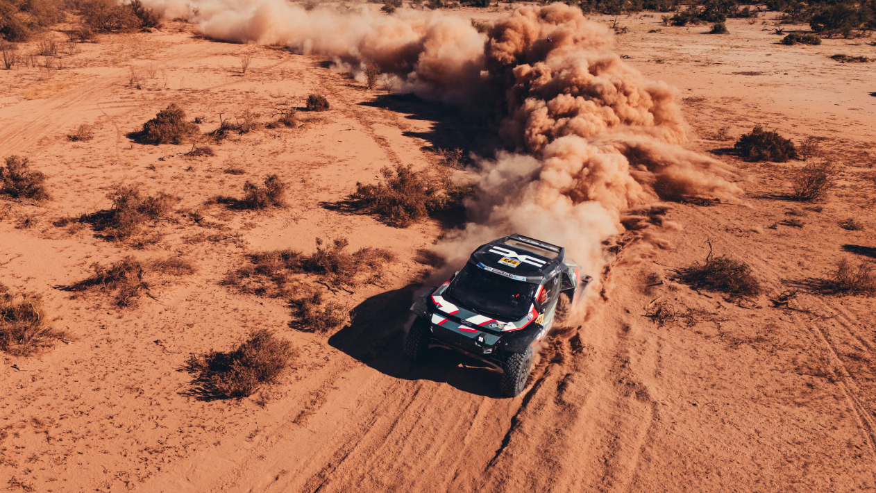al-attiyah-revine-in-forta-pentru-dacia-sandriders-si-obtine-o-victorie-de-etapa-in-argentina